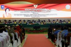 Megawati: Keputusan...