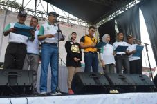 Hut Ke 21, Pemerintah...