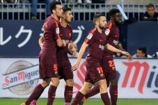 Lawan 10 Pemain Malaga,...