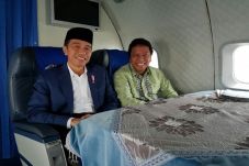 Kemesraan Jokowi dengan...