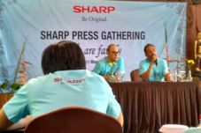Tahun Ini Sharp Bawa...