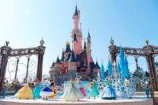 Disneyland Paris Tambah...