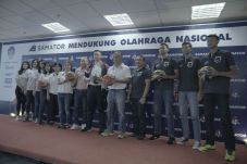 Menatap Seri Tiga, MP...