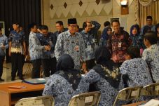 PNS di Gresik Diingatkan...