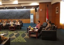 Sekjen PDIP Ungkap Kompetisi...