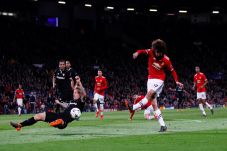 Babak I: United Kewalahan...