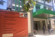 Tingkatkan Pelayanan...
