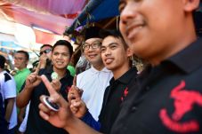Didatangi Ridwan Kamil,...