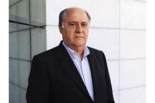 Amancio Ortega, Miliader...