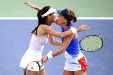 Hsieh Su-wei dan Strycova...