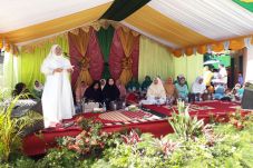 Bupati Kobar Hadiri...