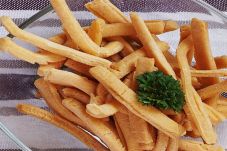 Yuk, Bikin Cheese Stick...