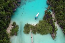 93% Perairan, Maluku...
