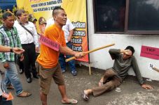 Rekonstruksi Pembunuhan...