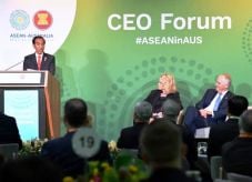 Jokowi Minta Australia...