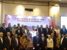 Luhut Promosikan Proyek...