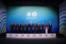 Indonesia Dukung Australia...