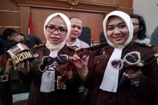 Sidang First Travel,...