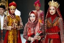 Trik Desainer Indonesia...