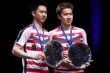 Pertahankan Gelar All...