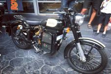 Royal Enfield Mulai...