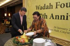 Perempuan dari 18 Negara...