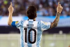 Jorge Sampaoli : Piala...
