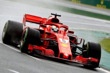 Vettel Kuasai Latihan...
