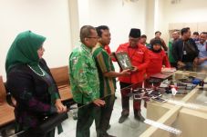 PPP-PDIP Bertemu Solidkan...