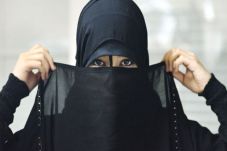 Hobi, Wanita Muslim...