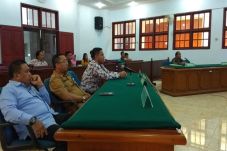 Bupati Boltim Menang...