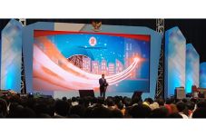 Jokowi Minta CPNS Junjung...
