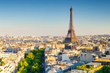 Paris Jadi Destinasi...