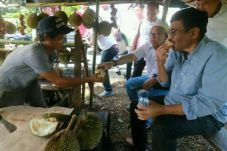 Usai Cicipi Duren, Djarot...