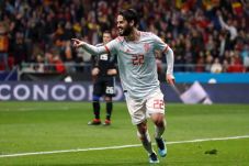 Isco Hat-trick, Spanyol...