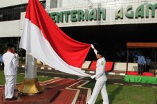 PNS Kemenag Sesalkan...