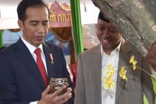 Lagi, Romahurmuziy Dampingi...