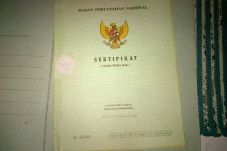 3 Tahun Ajukan Sertifikat...