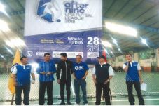 Merayakan HUT ke-29,...