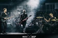 Nonton Konser Baik untuk...
