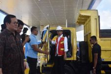 Tarif Tol Turun, Pelayanan...