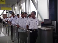 Menhub Cek Realisasi...