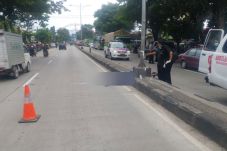 Tabrak Tiang Penerangan...
