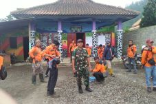 Cari Bule Hilang di...
