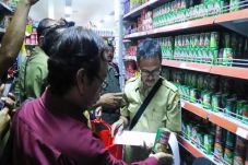 Diduga Mengandung Cacing,...