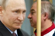 Putin: 20 Negara Bisa...