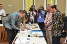 Lagi, Kontrak Migas...