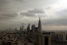 Saudi Buka Bioskop Pertama...