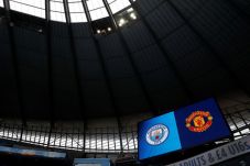 Susunan Pemain Manchester...