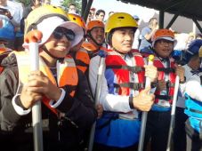 Rayakan HUT BUMN, Menteri...